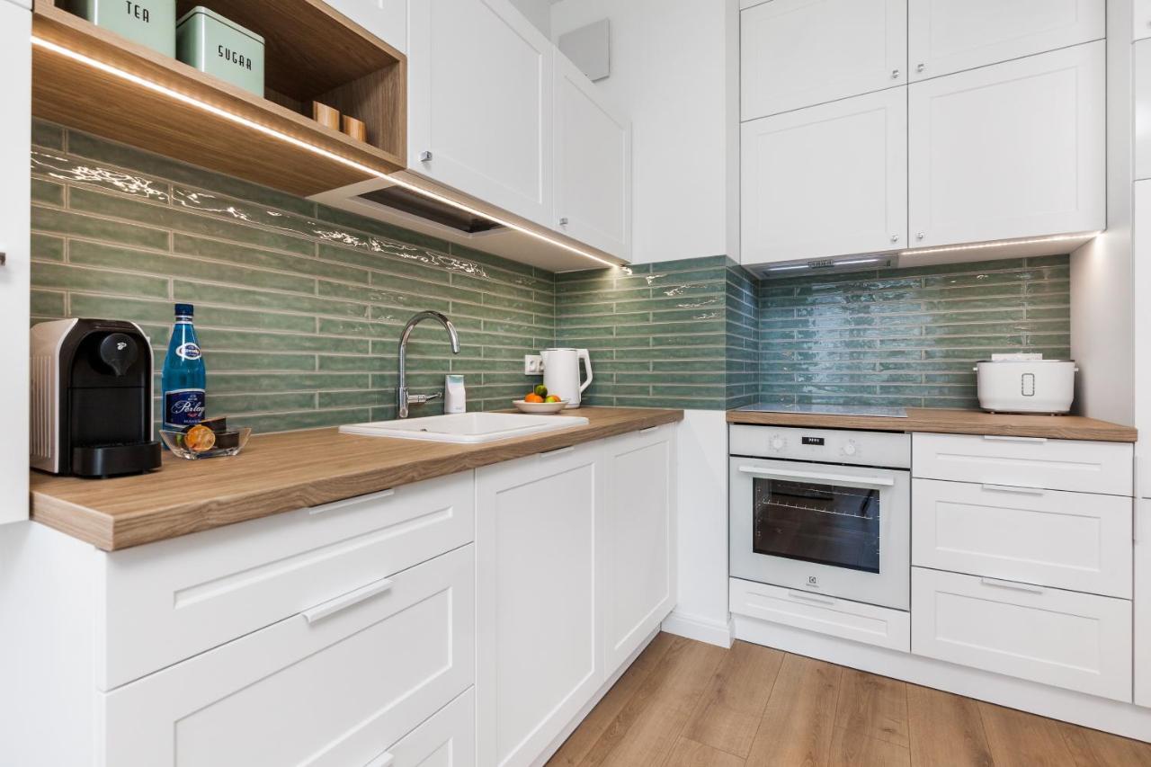 גדינייה Plac Unii Aquamarine Premium Apartment מראה חיצוני תמונה